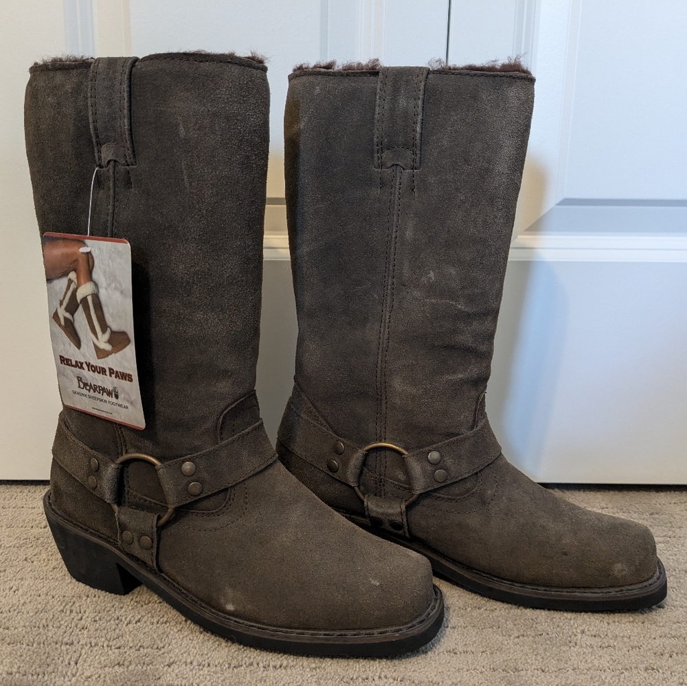 Bearpaw Boots NWT size 7